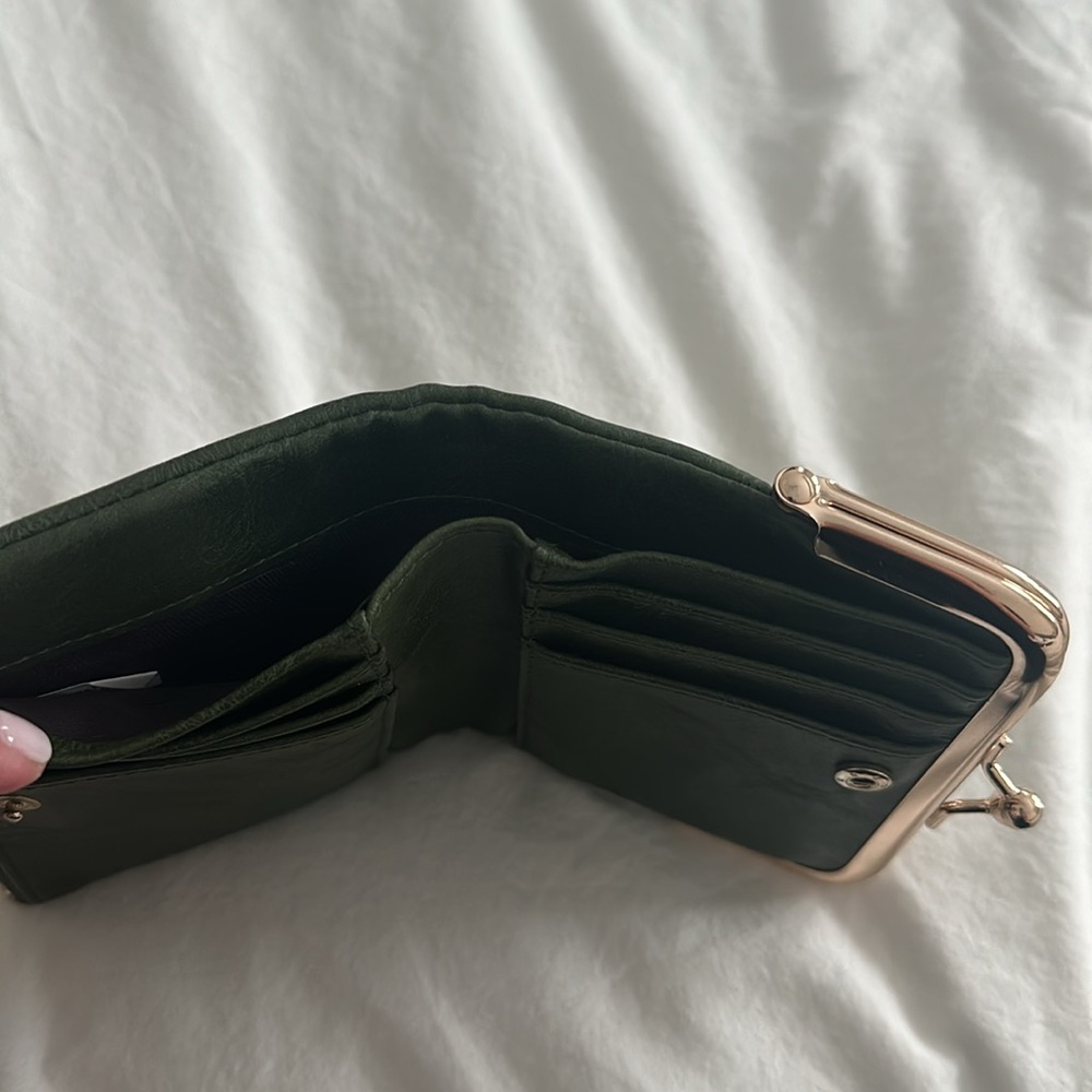 Wallet - Picture 5 of 8